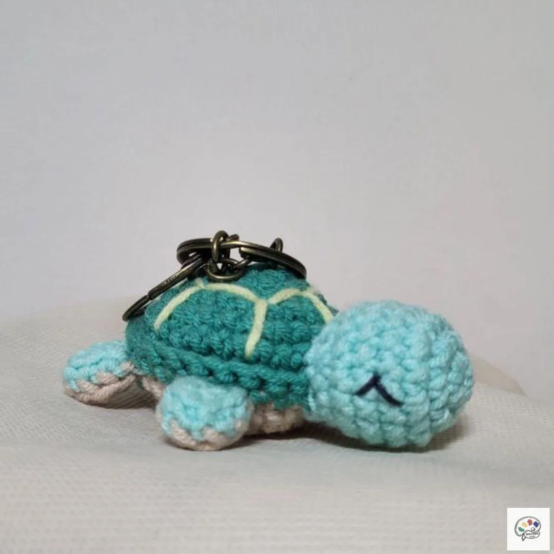 Turtle amigurumi keychain, courtesy of The BrainAtomy.<br>